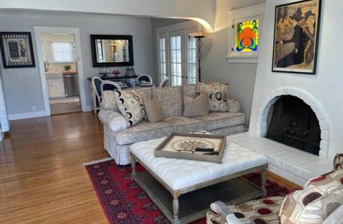 Belmont Shore House | The Heart of Belmont Shore