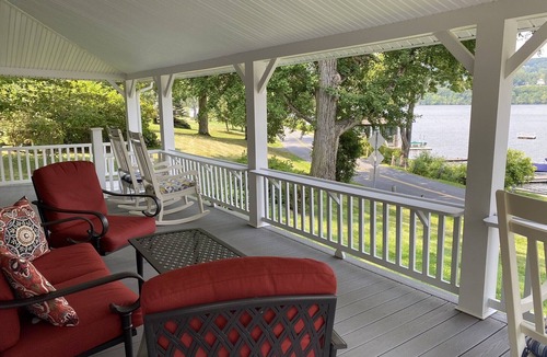 New Preston House | The Lake House on Lake Waramaug