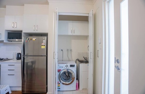 Lightsview House | The Lane of Lightsview Relaxed Inner city Living