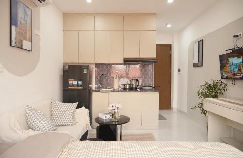 Dong Da Apartment | The Little Hanoi - Gentle apartment - Super central