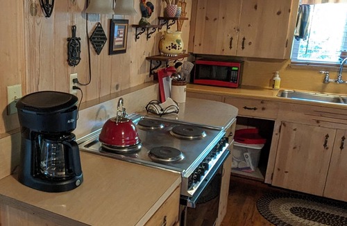 Pinehurst Cottage | The Moore's Cabin