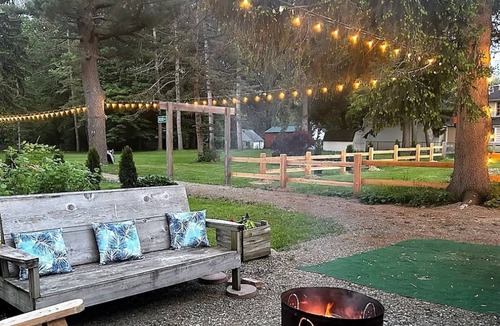 Hamburg House | The Nora House @ Footprint Farm
