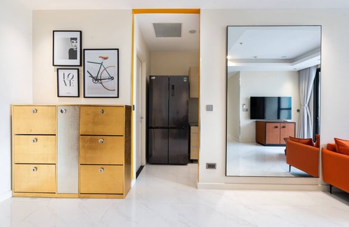 Dong Khoi Apartment | The Rixx Spectacular Apartment in D1/gym/pool/Netlix/3bedrooms/bathtub/security