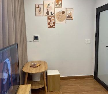 Hanoi Apartment | The Rose House-Lakeview Long Bien