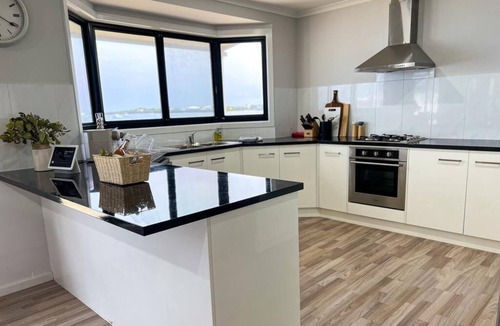 Benara House | The Sandcastle House - KMW Holiday Homes