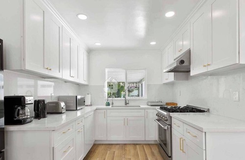 Westchester House | The Serene Haven on Los Angeles #41787