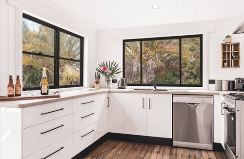 South Evans Head House | The Shack & Poplar Villa - 15-17 Park Street