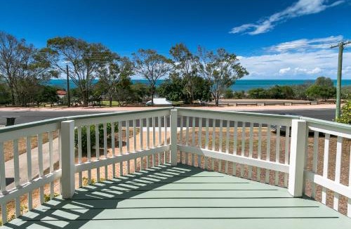 Point Vernon House | The Sun & The Sea