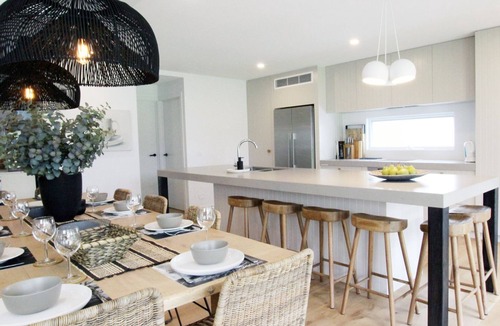Portsea House | The Tennis Club in Portsea