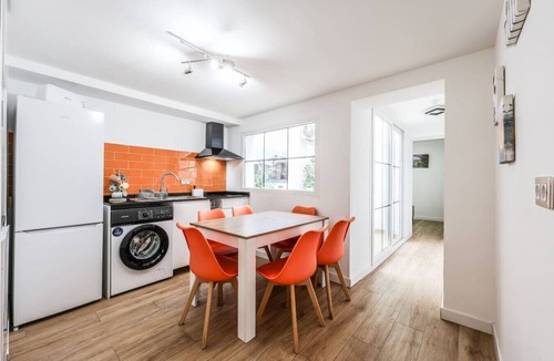 Alcala de Henares House | The Terrace House, Perfect for Families