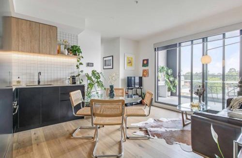 Brunswick East Apartment | The Urban Sanctuary - Enviable Lifestyle on Lygon