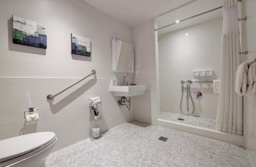 Kitchener Hotel | The Walper Hotel, part of JdV by Hyatt