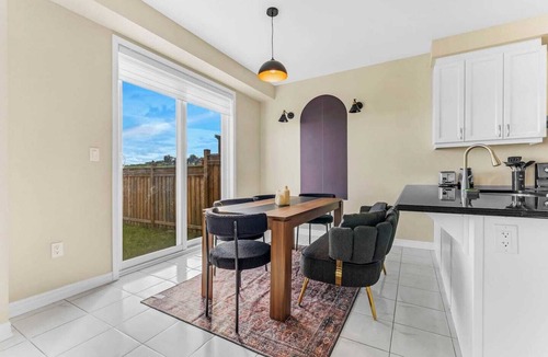 Cambridge House | This house is a 4 bedroom(s), 2.5 bathrooms, located in Cambridge, ON.