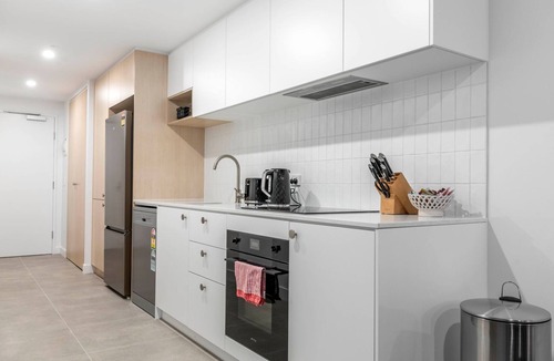 Phillip Apartment | ThLittle Luxe Phillip City Fringe Retreat