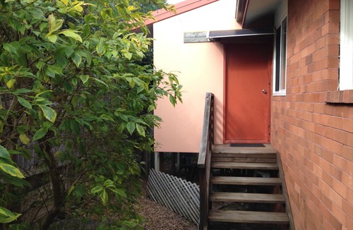 Thornleigh Apartment | Thornleigh studio apartment,Garden View,Comfort,Tranquill