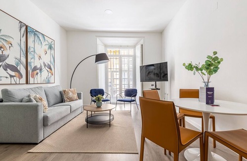 Malaga Historic Centre Apartment | Thyssen Boutique Apartment 2C