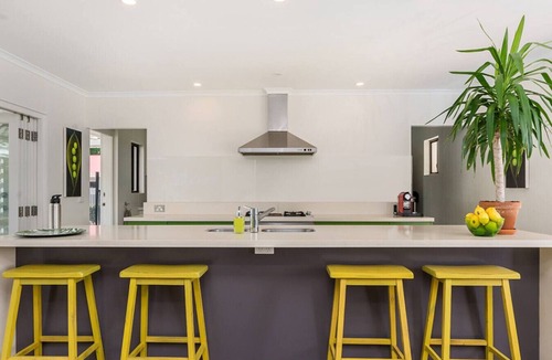 Pearces Creek House | 🌿 Tin Horse Ranch – Private Byron Hinterland Estate | Pool | Sleeps up to 20