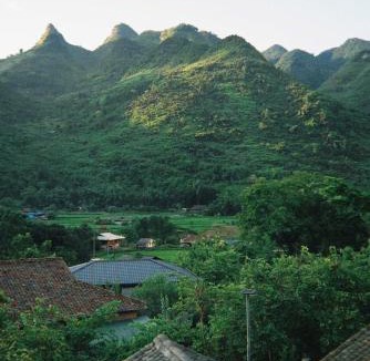 Yen Minh House | Tom's Du Già Homestay