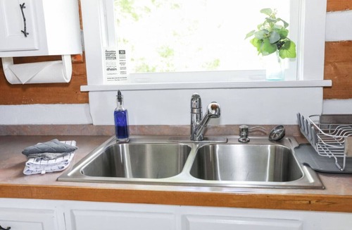 Meadows Of Dan Cabin | Touche` Too Cabin by Buffalo Mtn Getaway