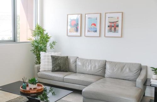 Marrickville Apartment | Tranquil Tokyo-Style 3BR Apartment Near Everything