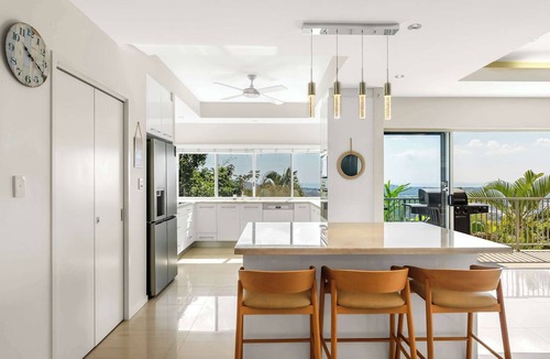 Smithfield House | Tranquillity - Poolside Sanctuary & Rainforest Views