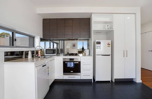 Burwood Apartment | Trendy Burwood Lifestyle and Location