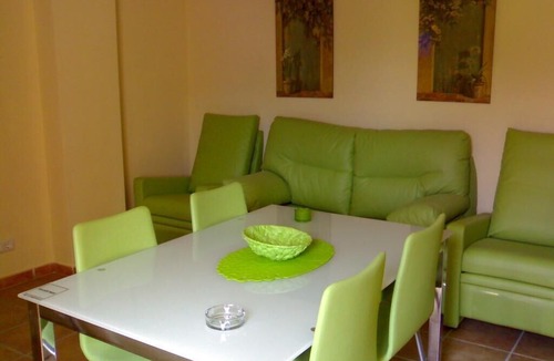 Alcoy Apartment | Triple apartment - 3 single beds. two in Alcoi