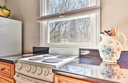 Pittsford Apartment | Trolley Apt Upper: Steps to Village Trail & Canal!