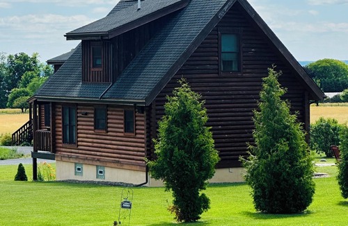 Geneva Ski Chalet | Twin Chalets of Finger Lakes