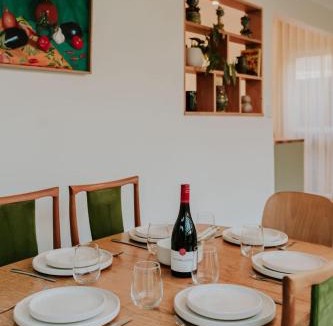 Dromana House | Two Suns and a Moon