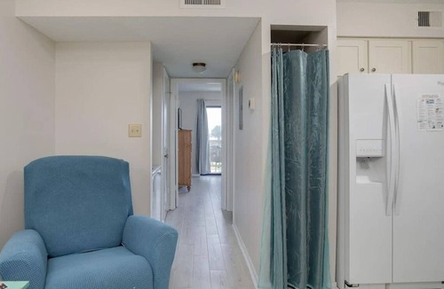 Orange Beach East Condo | Two Suns at The Beach - White Sand and Shopping