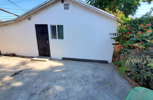 Los Angeles House | Unique comfortable unit close to LAX AIRPORT/SO-FI STADUIM.