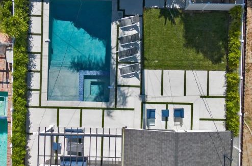 Toluca Woods Villa | Universal Studio Stellar Home with pool and jacuzzi