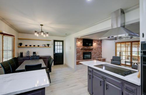 Raisin House | Updated Spacious Home