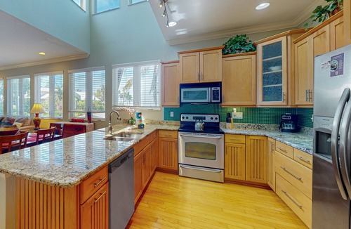 Holmes Beach Villa | Upscale tropical getaway with private pool & spa, & elevator - walk to the beach
