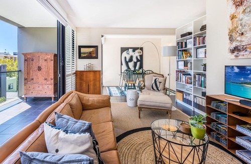 Surry Hills Apartment | Urban Sanctuary on Holt