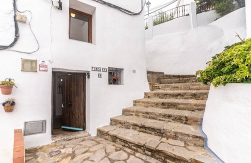 Casares House | Vacation Home "Finca Eva 34 Montañas y Mar" with Terrace & Wi-Fi