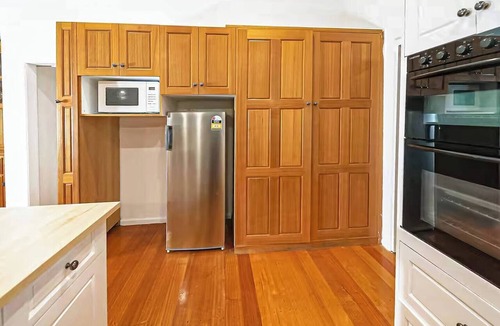 Vermont House | Vermont Big Group Holiday Entire House 8BRM VIC