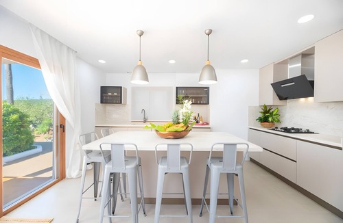 Sant Antoni de Portmany Villa | Villa 'Can Americano, 4 with Mountain Views, Wi-Fi and Air Conditioning
