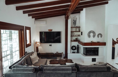 Sant Rafael de Sa Creu Villa | Villa 'Carol' with Private Pool, Wi-Fi and Air Conditioning