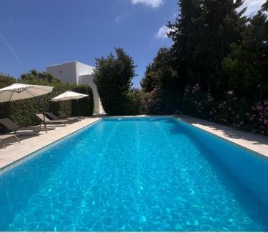 Sant Jordi de Ses Salines Villa | Villa en zona Playa D'en Bossa con gran piscina