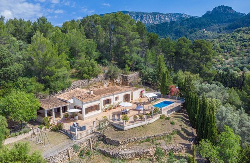 Bunyola Villa | VILLA ES PUTCHET - Beautiful house with private pool and free Wi-Fi