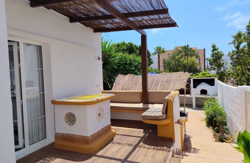 Ibiza Town Ski Chalet | Villa los Robles