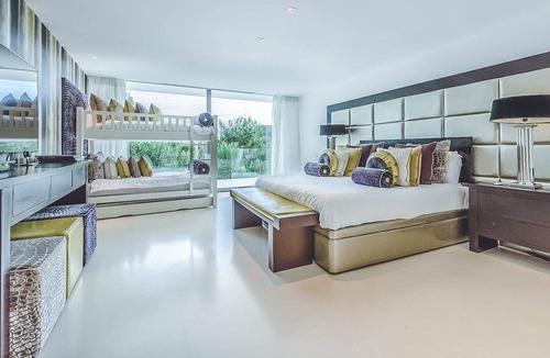 Cap Martinet Villa | Villa Lyla - Five Bedroom Villa, Sleeps 10