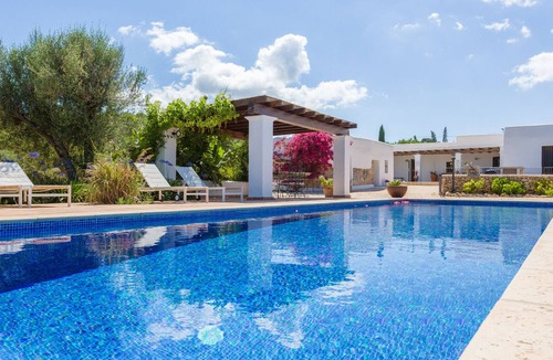 Sant Rafael de Sa Creu Villa | Villa Paraiso, authentic finca, in the center of the island