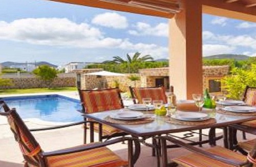 Sant Jordi de Ses Salines Villa | Villa San Jordi Ibiza, 1,5km BEACH SALINAS, 1,5km BEACH DEN BOSSA BEST LOCATED