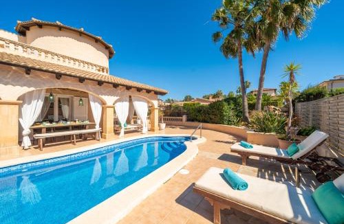 Son Serra de Marina Villa | Villa Son Serra, Pool and Chill Out close to the beach