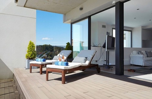 Sarria-Sant Gervasi Villa | Villa Sunset Amaizing Villa in Barcelona. View Ourdoor Areas Calm area