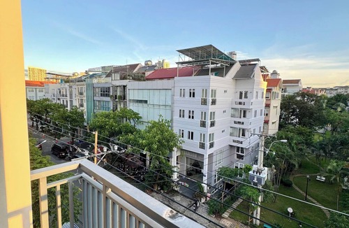 Phu My Hung Apartment | Vinh Doan apartment with AC
