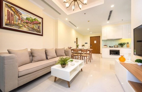 Hang Xanh Apartment | Vinhomes Central Park - Spacious 2 Bedroom Apartment